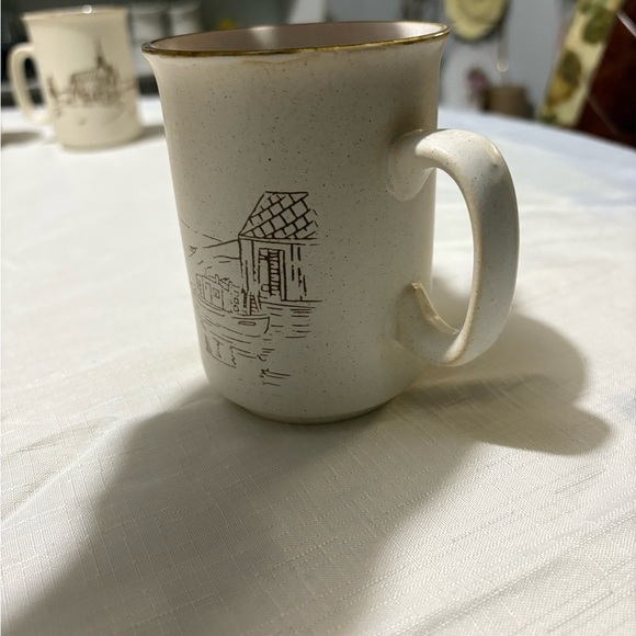 Vintage Charming Cream Ceramic Mug with Wharf Sketch - Picture 3 of 8